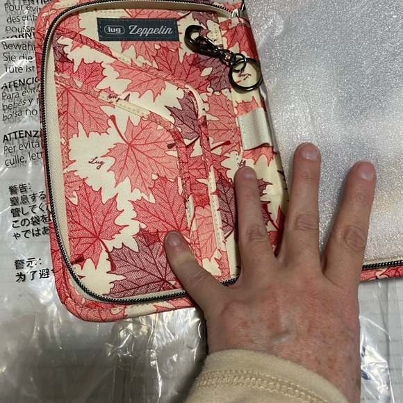 Lug Hopper and Zeppelin NWT - Maples Cream - Picture 5 of 14